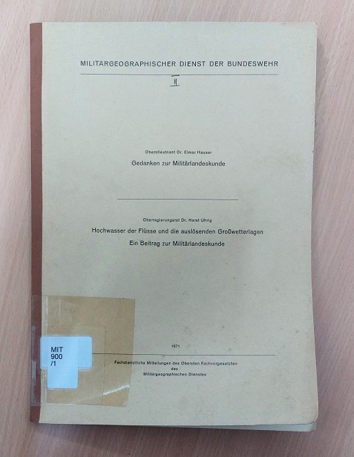 46956AB.jpg