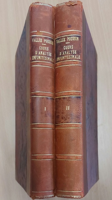 66827AB.jpg