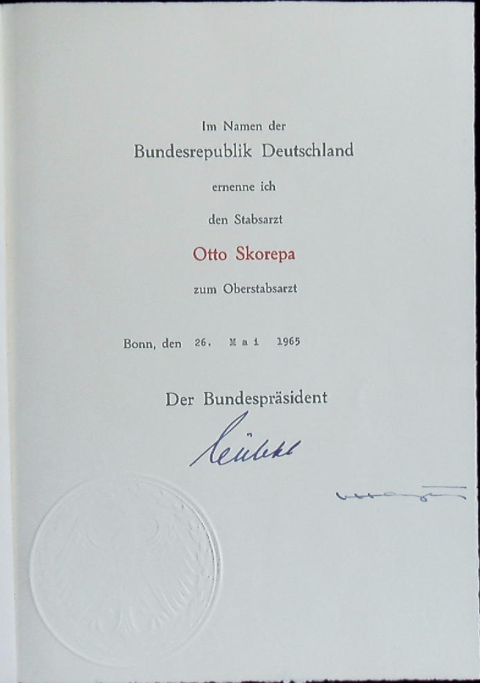 70616AB.jpg